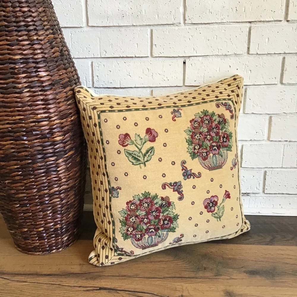 Tapisserie Tapestry Floral Woven Art Throw Pillow